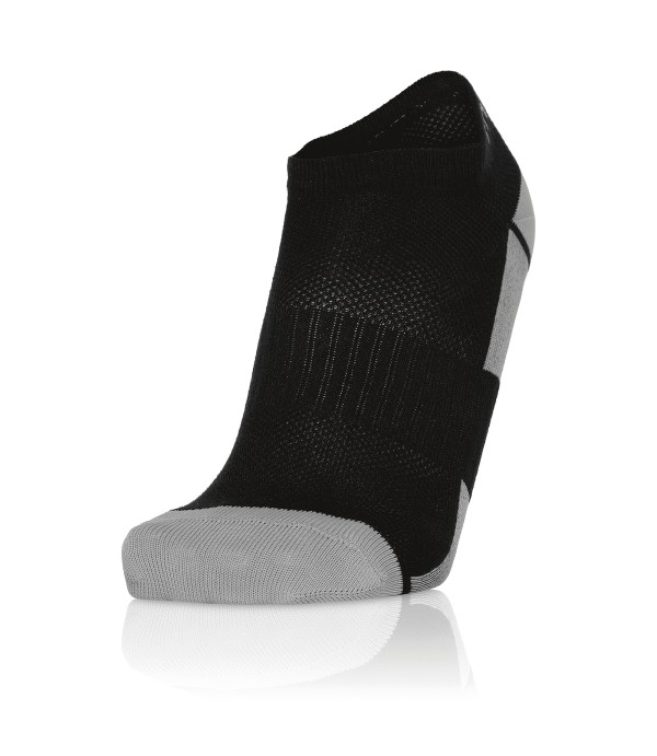 STRIVE MULTISPORT INVISIBLE SOCKS BLK